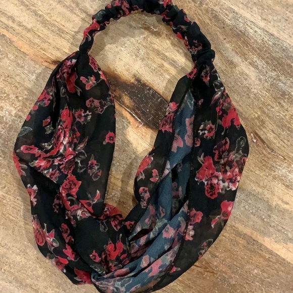 Women's patterned headbands. 3 headbands. - Picture 3 of 5